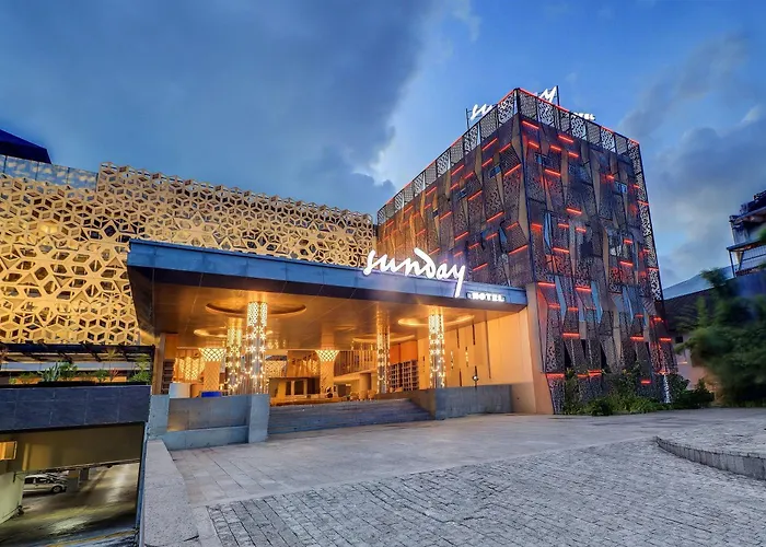 Hotel Sunday Arshika Sunset Road 4*