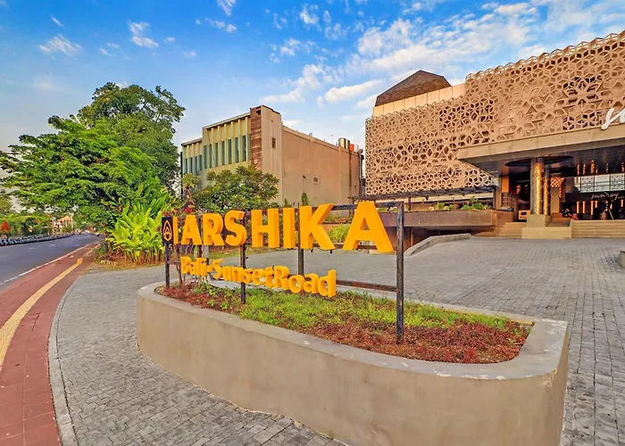 Sunday Arshika Sunset Road